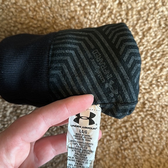 Under Armour Gray Coldgear Infrared Gloves - Picture 5 of 7